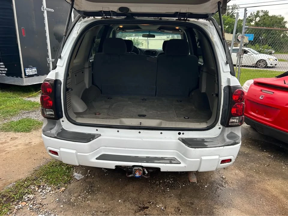 2003 Chevrolet Trailblazer - Image 17 of 17