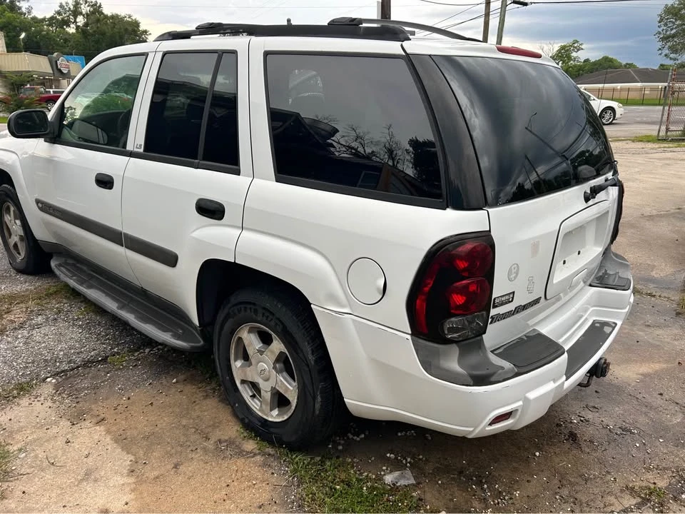2003 Chevrolet Trailblazer - Image 5 of 17