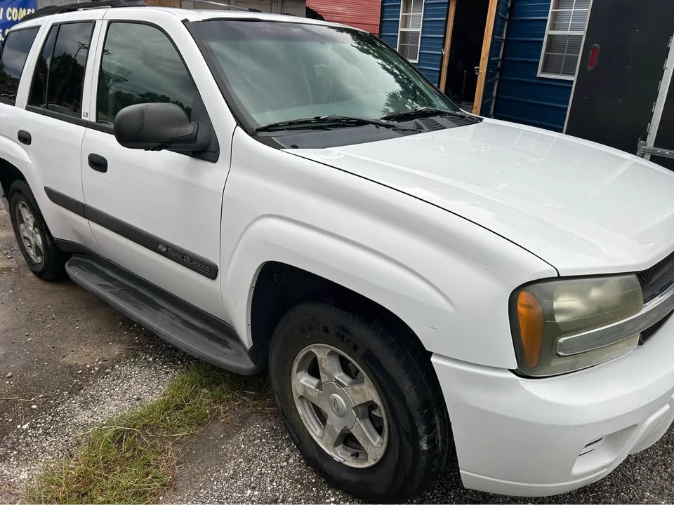 2003 Chevrolet Trailblazer - Image 7 of 17