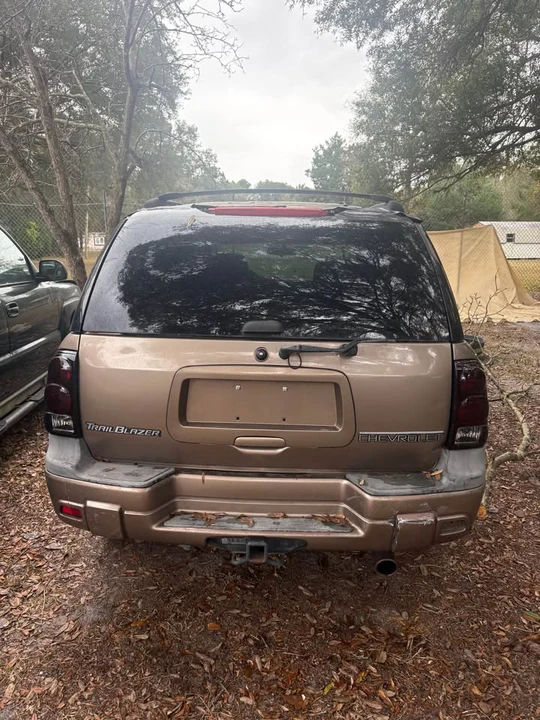2003 Chevrolet Trailblazer - Image 5 of 5