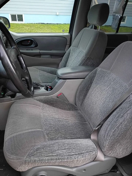 2003 Chevrolet Trailblazer - Image 12 of 13
