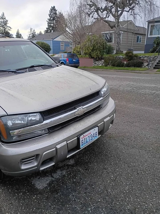 2003 Chevrolet Trailblazer - Image 2 of 13