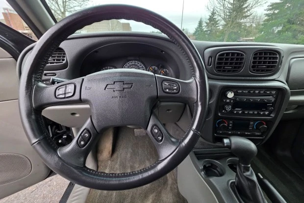 2003 Chevrolet Trailblazer - Image 5 of 7