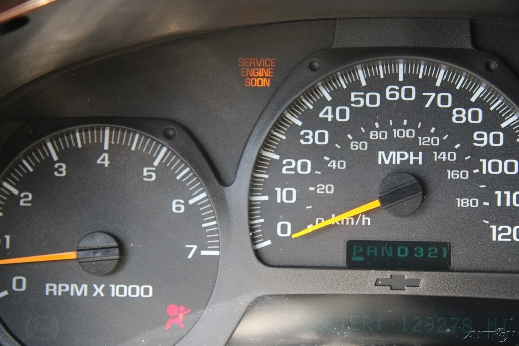 2003 Chevrolet Trailblazer - Image 19 of 21