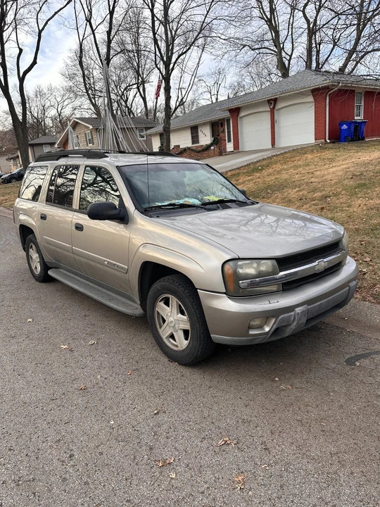 2003 Chevrolet Trailblazer - Image 3 of 10