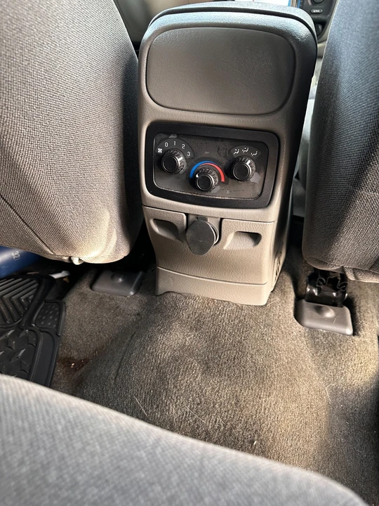 2003 Chevrolet Trailblazer - Image 8 of 10