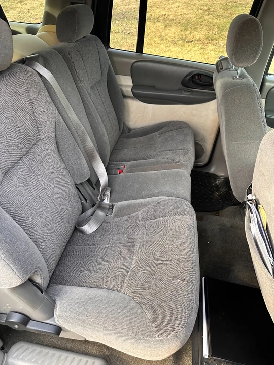 2003 Chevrolet Trailblazer - Image 6 of 10