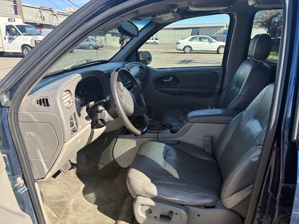 2003 Chevrolet Trailblazer - Image 6 of 11