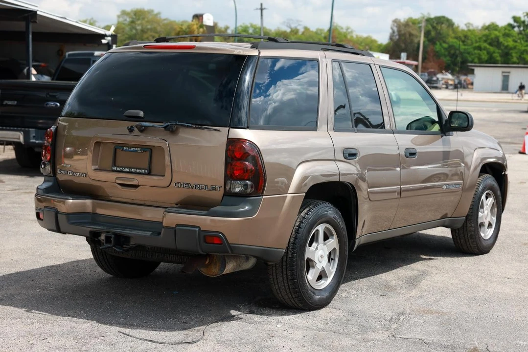 2003 Chevrolet Trailblazer - Image 11 of 21