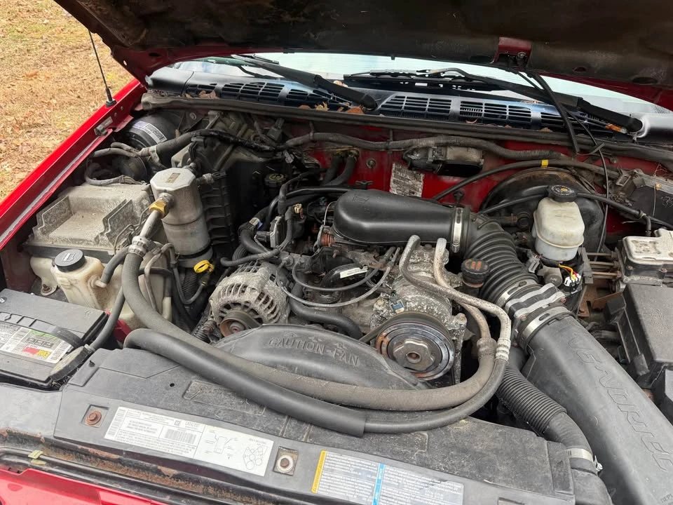2003 Chevrolet S-10 Blazer 2nd Gen - Image 18 of 20