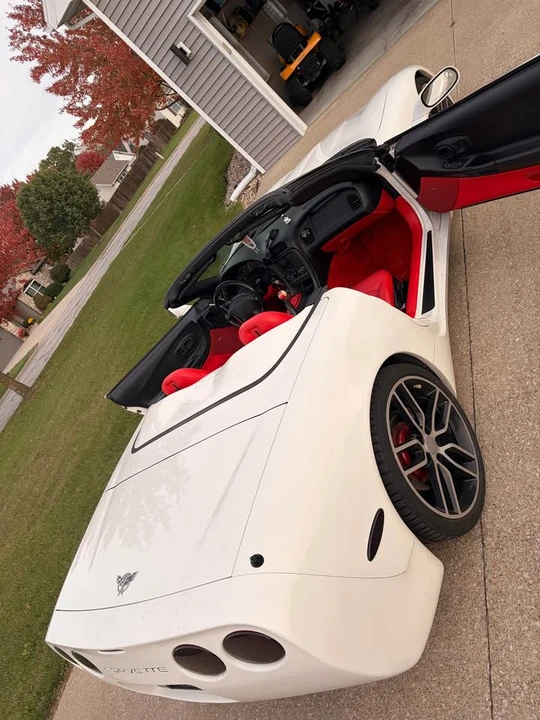 2003 Chevrolet Corvette C5 - Image 5 of 19