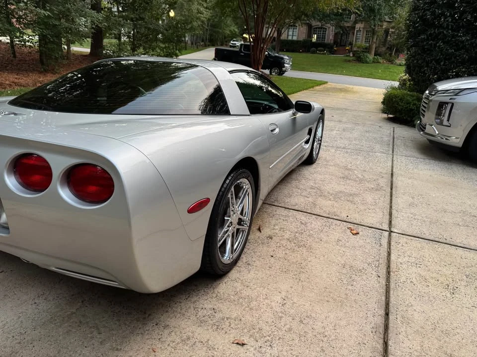 2003 Chevrolet Corvette C5 - Image 2 of 15