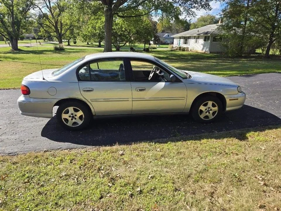 2003 Chevrolet Malibu - Image 4 of 5