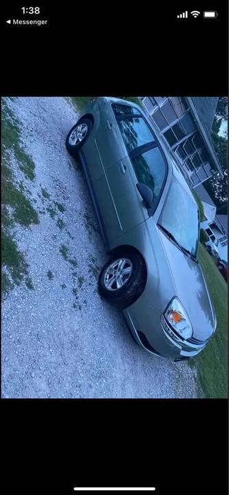 2003 Chevrolet Malibu - Image 2 of 4
