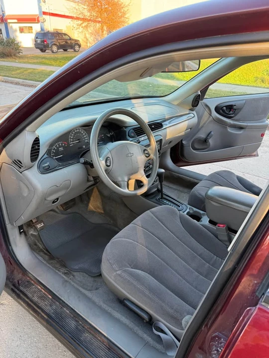 2003 Chevrolet Malibu - Image 9 of 14