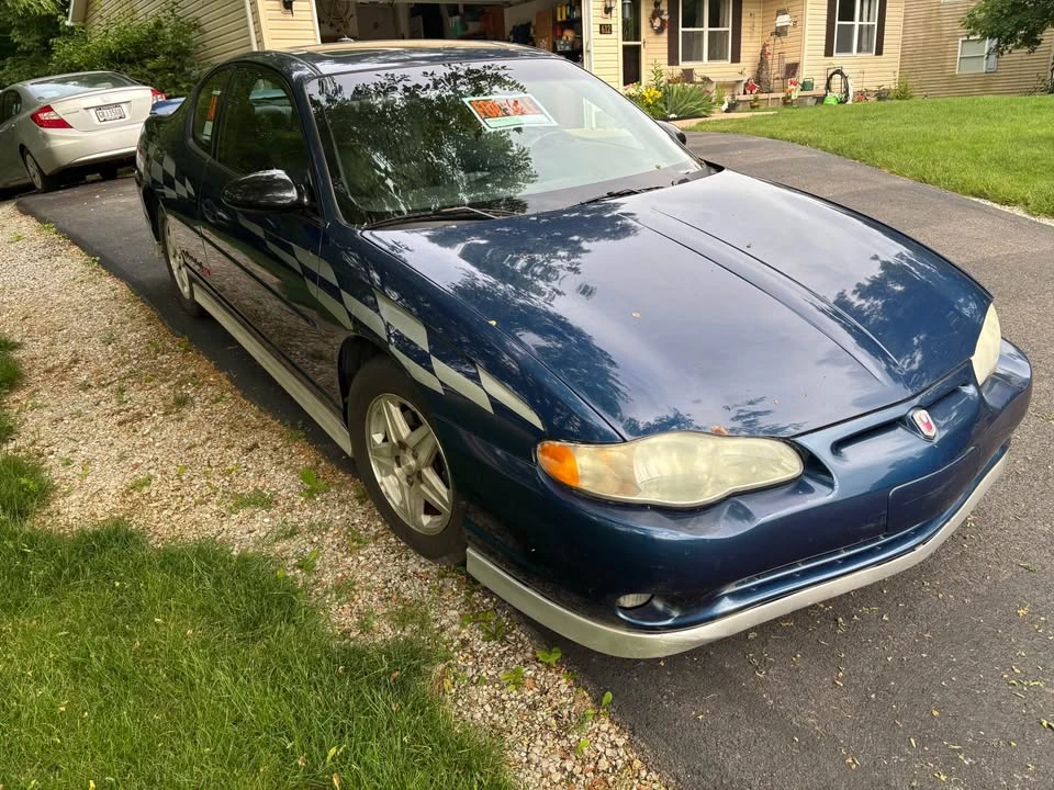 2003 Chevrolet Monte Carlo 6th Gen - Image 4 of 12