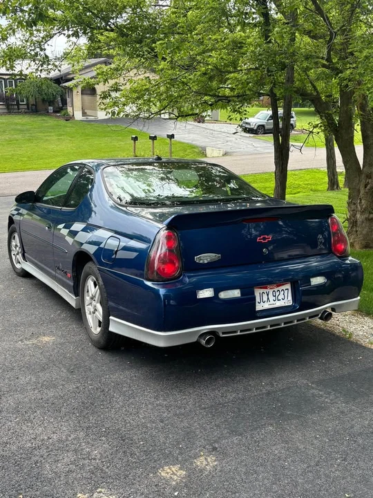 2003 Chevrolet Monte Carlo 6th Gen - Image 5 of 12