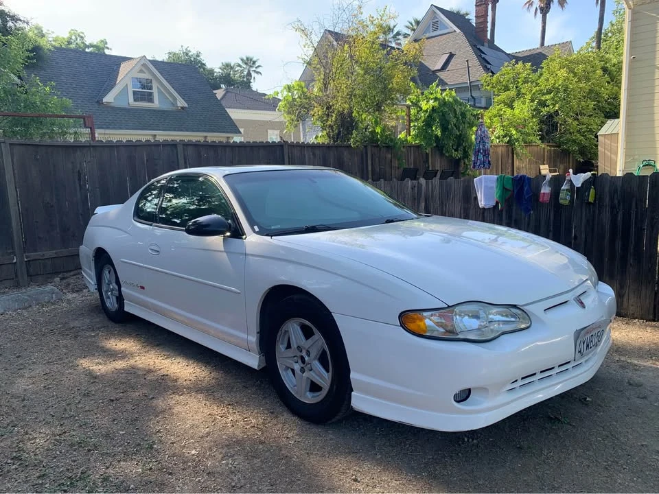 2003 Chevrolet Monte Carlo 6th Gen - Image 2 of 5