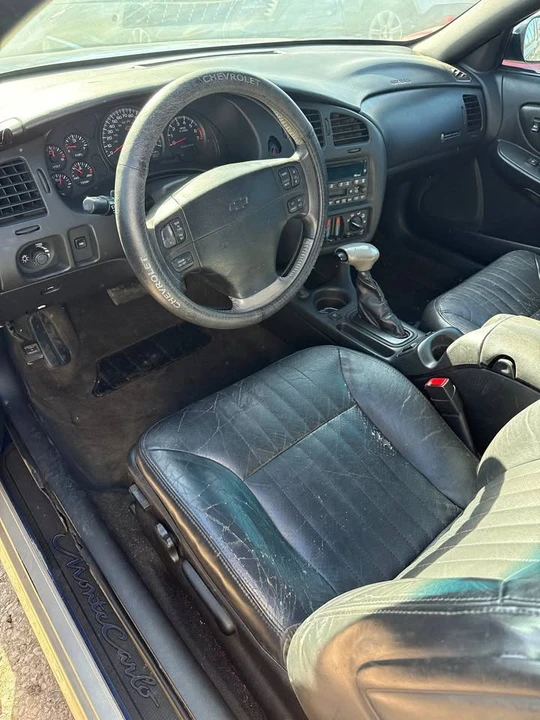 2003 Chevrolet Monte Carlo 6th Gen - Image 5 of 10