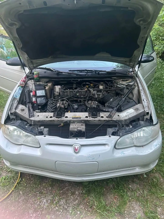 2003 Chevrolet Monte Carlo 6th Gen - Image 2 of 8