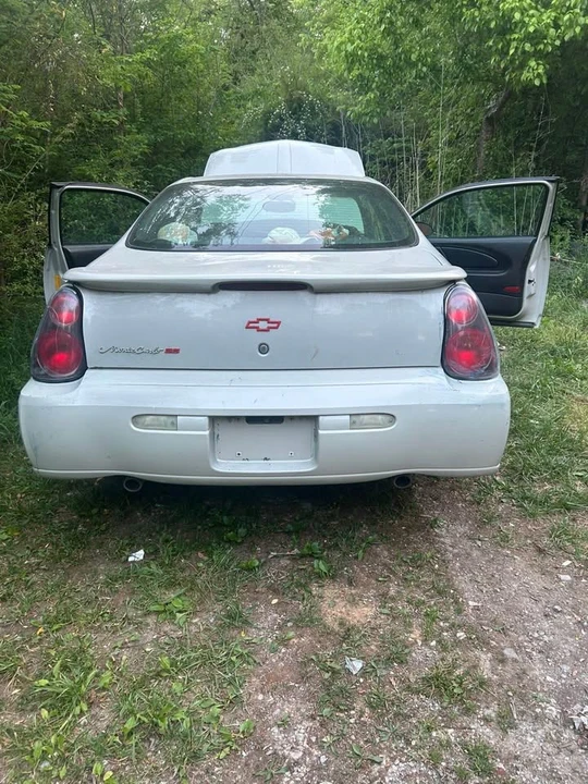 2003 Chevrolet Monte Carlo 6th Gen - Image 4 of 8