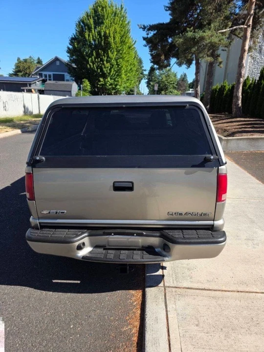 2003 Chevrolet S-10 - Image 6 of 12