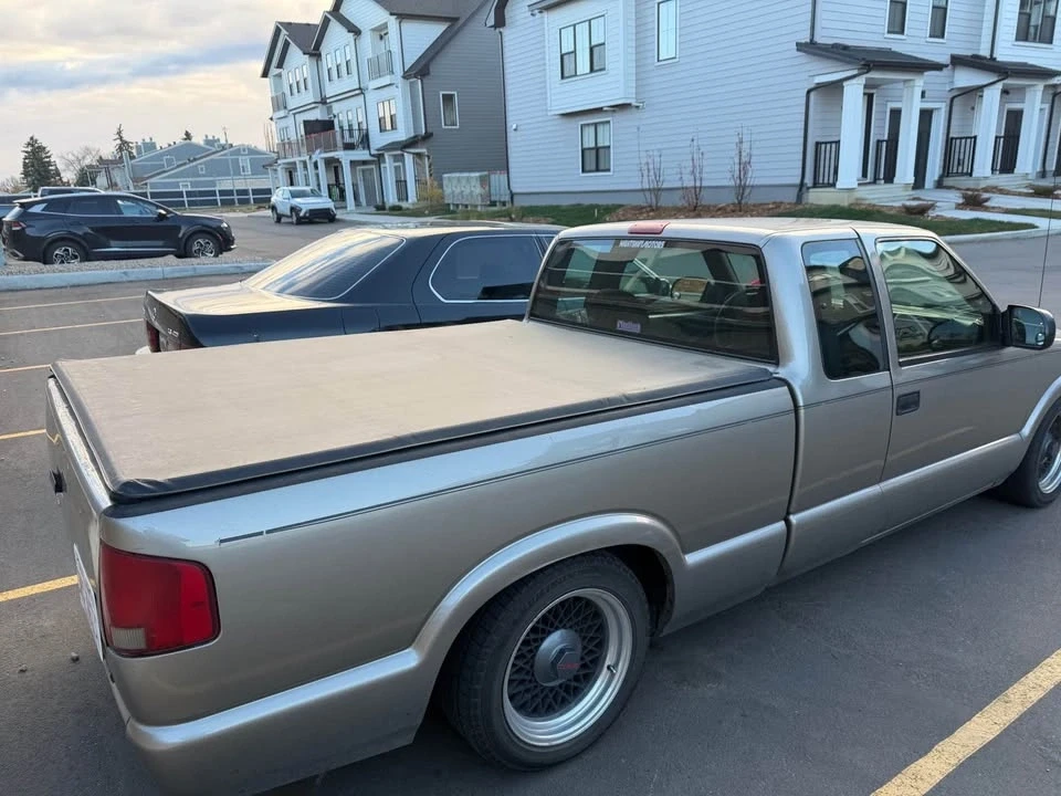 2003 Chevrolet S-10 - Image 3 of 6