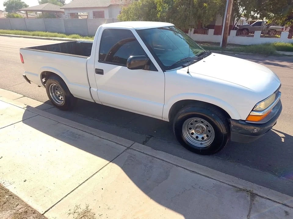 2003 Chevrolet S-10 - Image 8 of 8