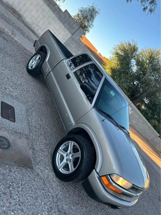2003 Chevrolet S-10 Blazer 2nd Gen - Image 2 of 7
