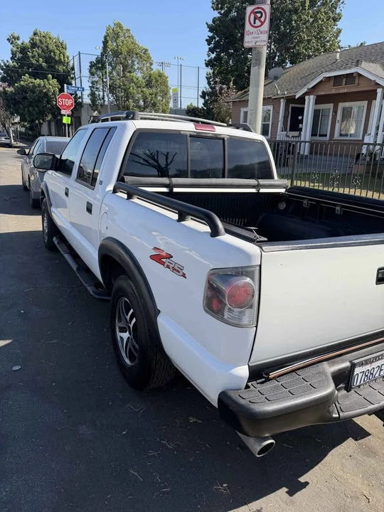 2003 Chevrolet S-10 Blazer 2nd Gen - Image 4 of 8