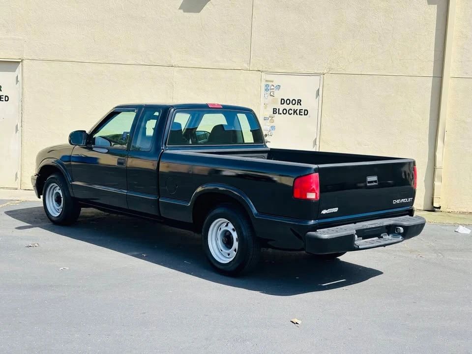 2003 Chevrolet S-10 - Image 7 of 19