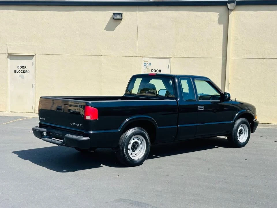 2003 Chevrolet S-10 - Image 5 of 19