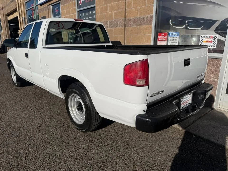2003 Chevrolet S-10 - Image 4 of 14