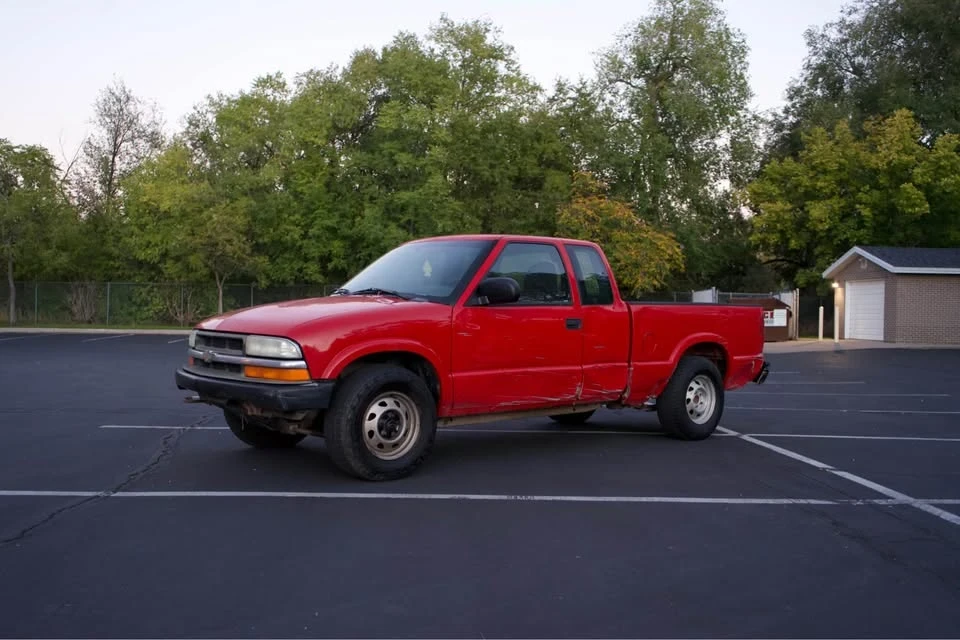 2003 Chevrolet S-10 Blazer 2nd Gen - Image 3 of 10