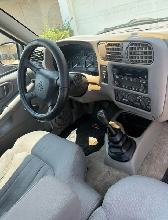 2003 Chevrolet S-10 - Image 6 of 6
