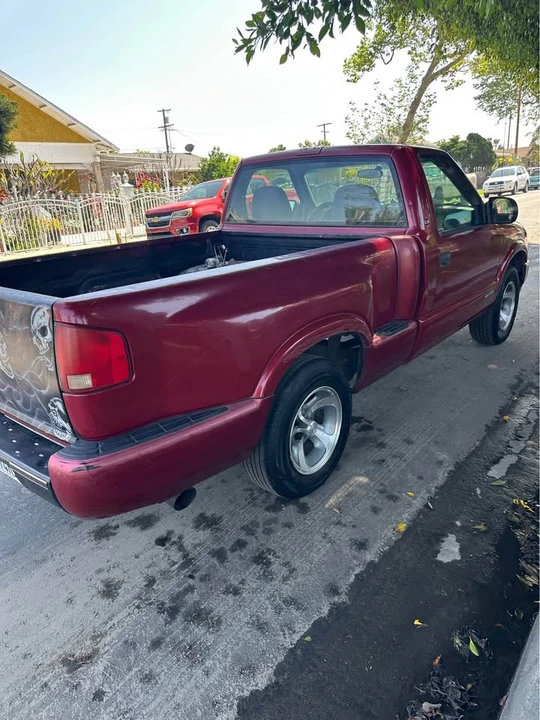 2003 Chevrolet S-10 - Image 4 of 7