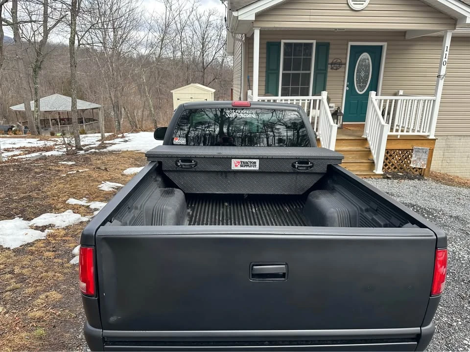 2003 Chevrolet S-10 - Image 3 of 5