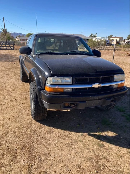 2003 Chevrolet S-10 - Image 9 of 9