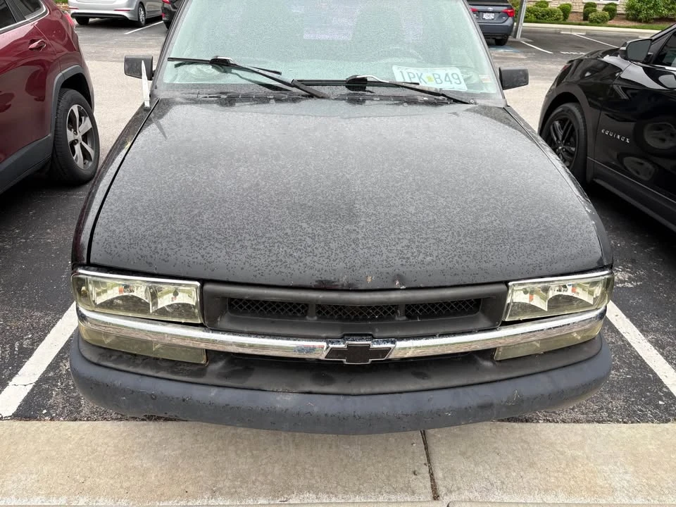 2003 Chevrolet S-10 - Image 4 of 4
