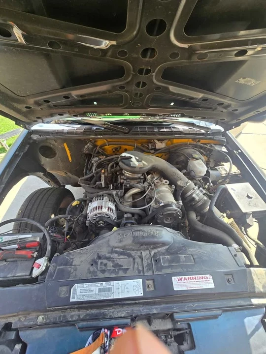 2003 Chevrolet S-10 - Image 3 of 15