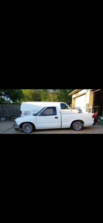 2003 Chevrolet S-10 - Image 3 of 9