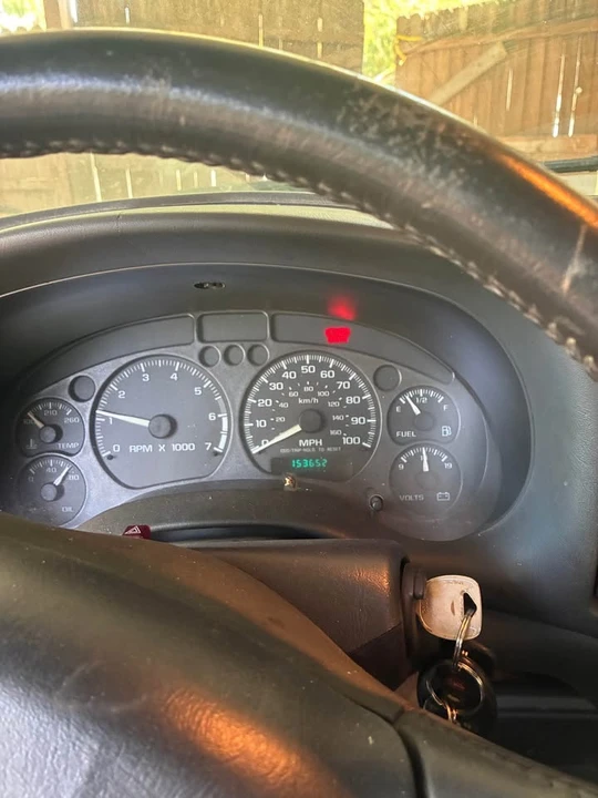 2003 Chevrolet S-10 - Image 3 of 9