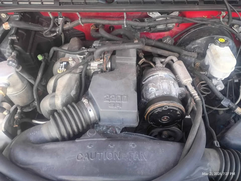 2003 Chevrolet S-10 - Image 4 of 9