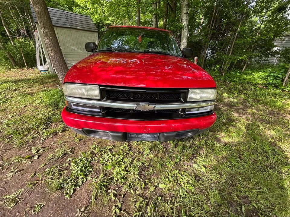 2003 Chevrolet S-10 Blazer 2nd Gen - Image 8 of 10