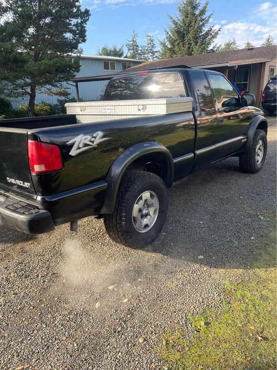 2003 Chevrolet S-10 - Image 13 of 13