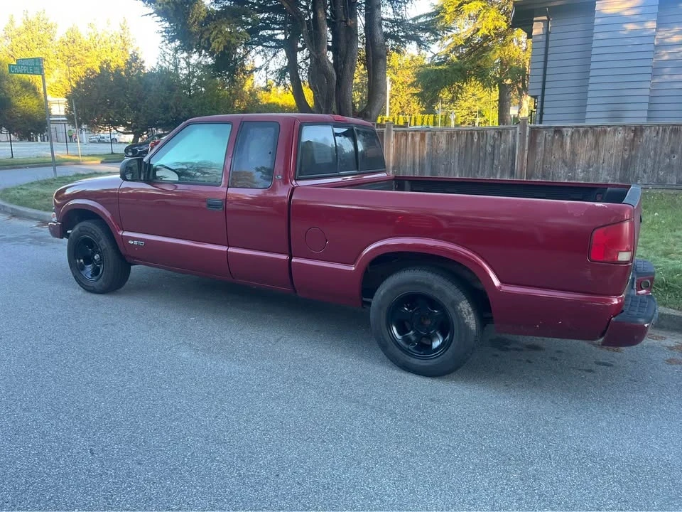 2003 Chevrolet S-10 - Image 4 of 10
