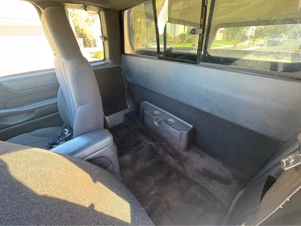 2003 Chevrolet S-10 - Image 7 of 9