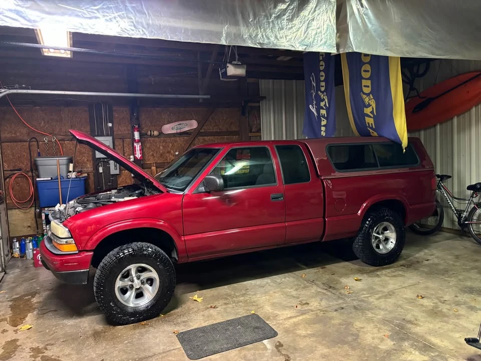 2003 Chevrolet S-10 - Image 5 of 16