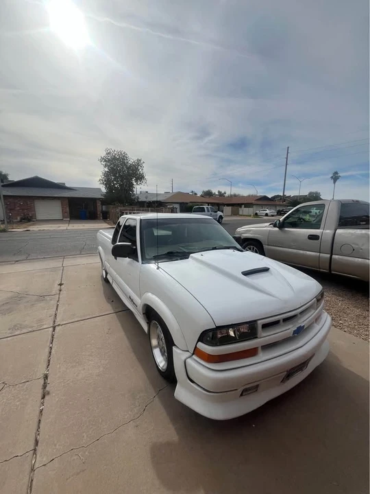 2003 Chevrolet S-10 - Image 6 of 6