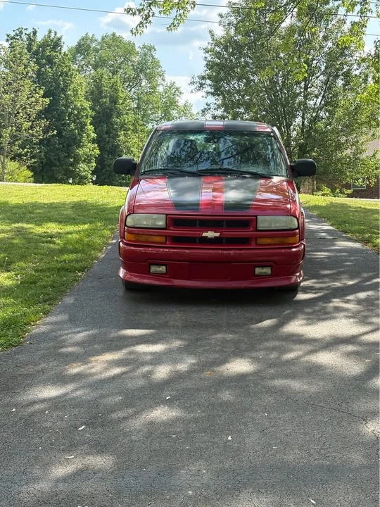 2003 Chevrolet S-10 - Image 3 of 5